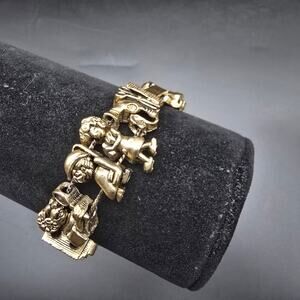 Hair Dresser Beautician Slide Charm Bracelet Gold Tone Vintage Jewelry